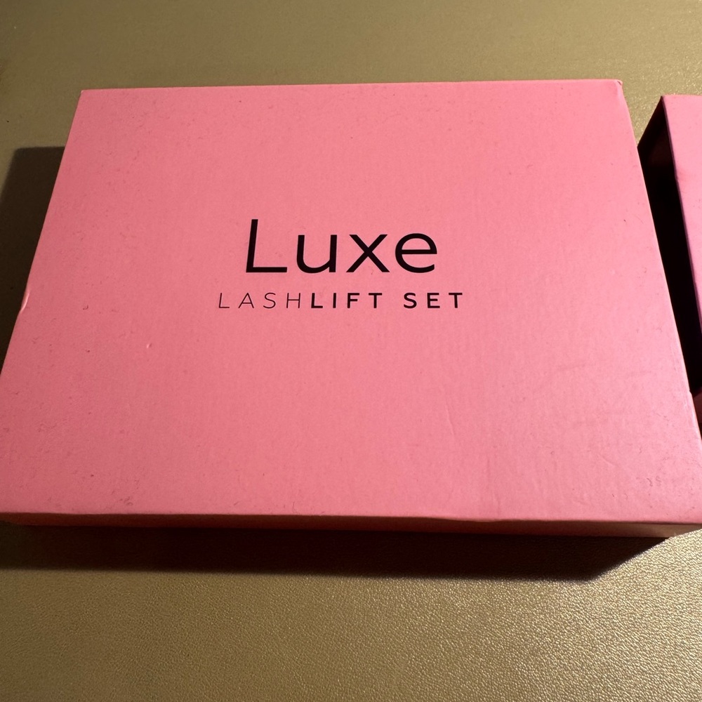 Luxe LASHLIFT SET  - Brand New In Box